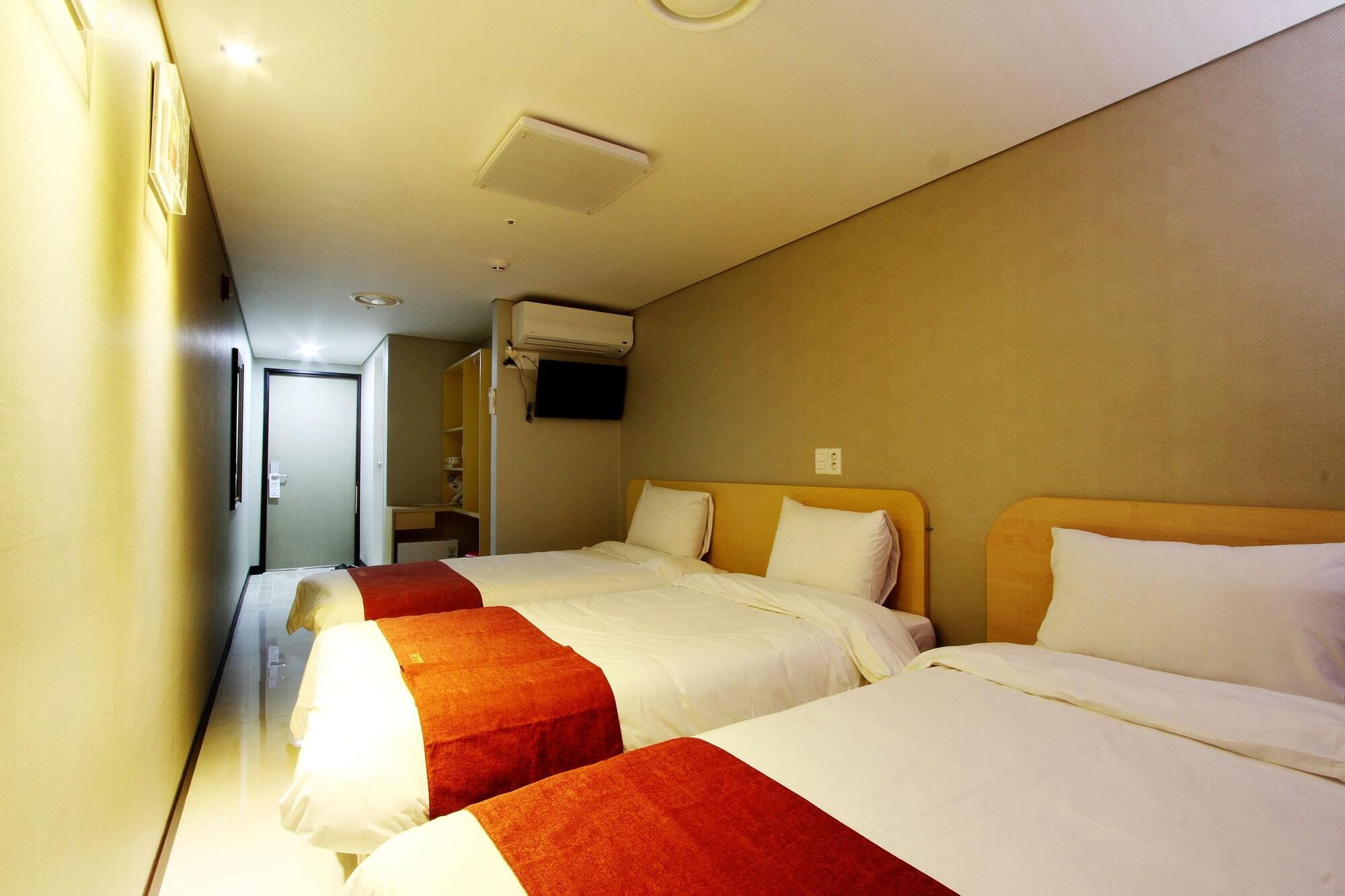 Hotel Cozy Myeongdong Seoul Exterior photo