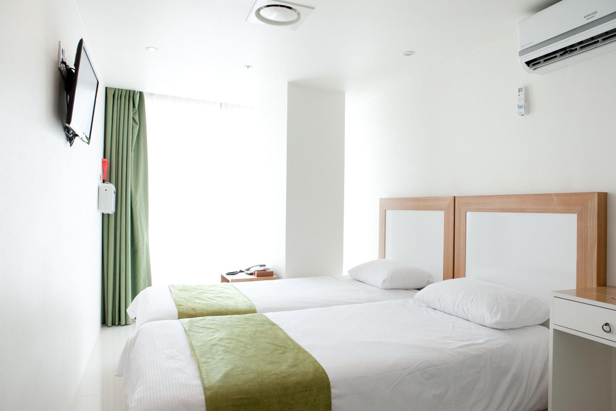 Hotel Cozy Myeongdong Seoul Exterior photo