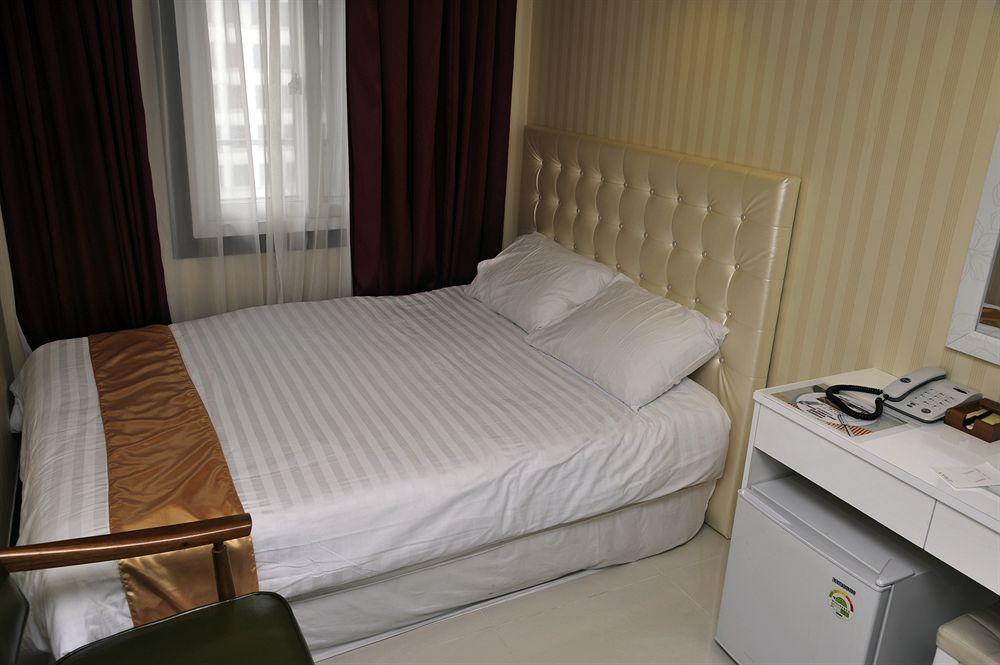 Hotel Cozy Myeongdong Seoul Exterior photo